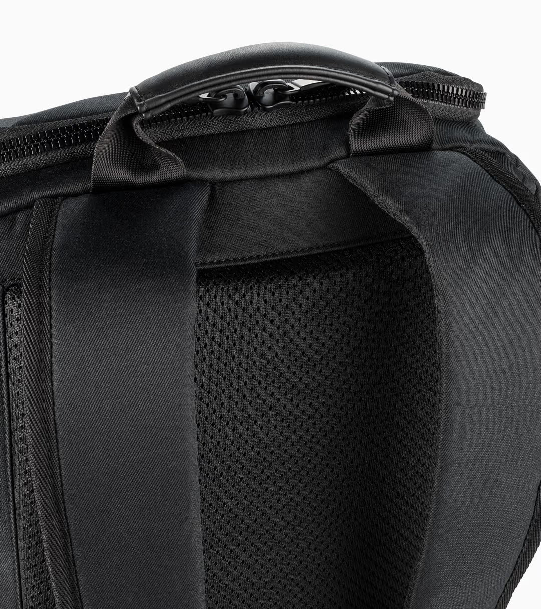 Mochila Essential